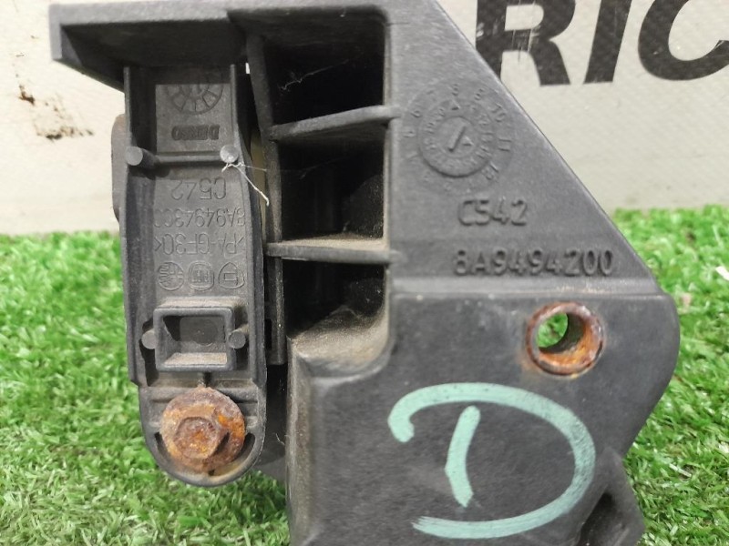 Supporto Radiatore Acqua ANT DX 8A9494200 Fiat 500L 2013