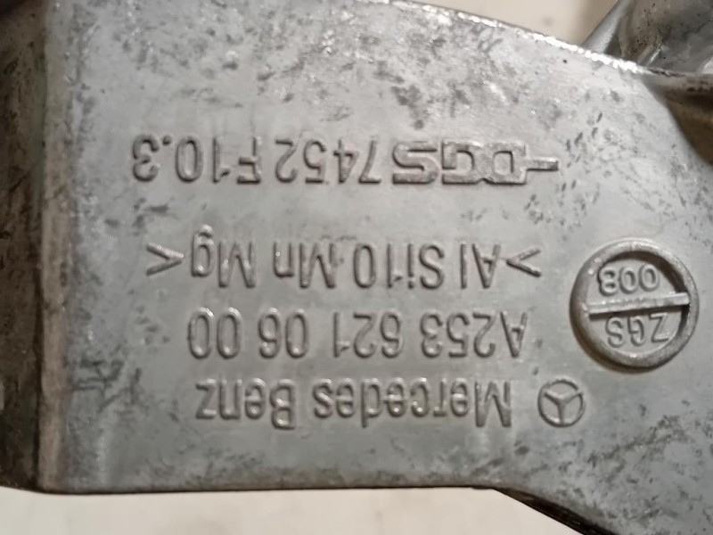 Supporto Radiatore Acqua ANT DX A2536210500 Mercedes Classe GLC X253 2016