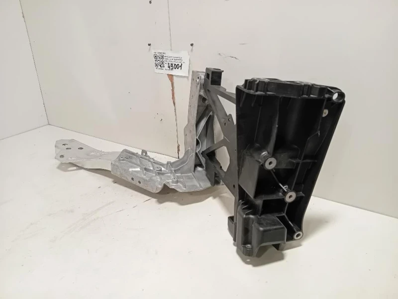 Supporto Radiatore Acqua ANT DX A2536210500 Mercedes Classe GLC X253 2016