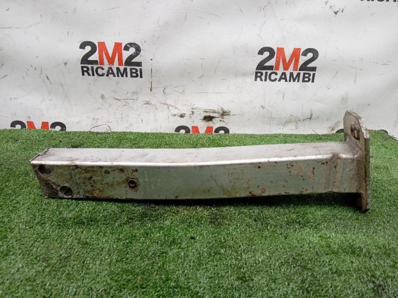 Supporto Radiatore Acqua ANT SX Alfa Romeo Giulietta 2010