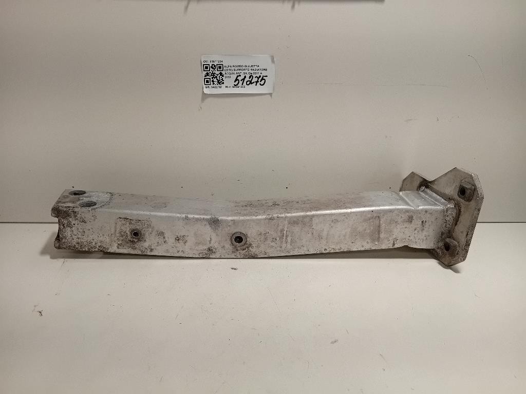 Supporto Radiatore Acqua ANT SX 51811234 Alfa Romeo Giulietta 2010