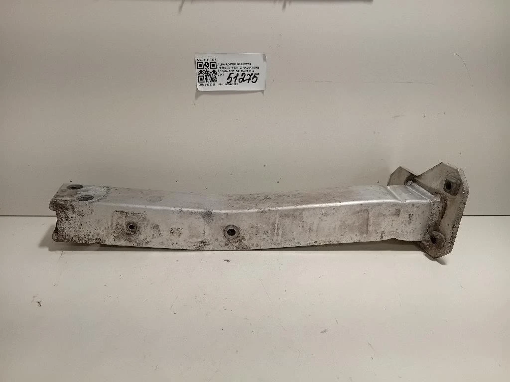 Supporto Radiatore Acqua ANT SX 51811234 Alfa Romeo Giulietta 2010