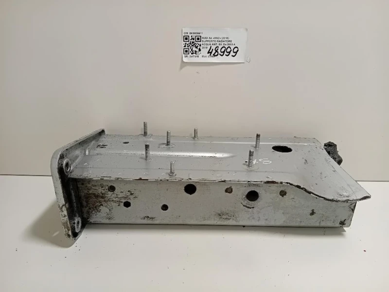 Supporto Radiatore Acqua ANT SX 8K0805677 Audi A4 8W2 2015