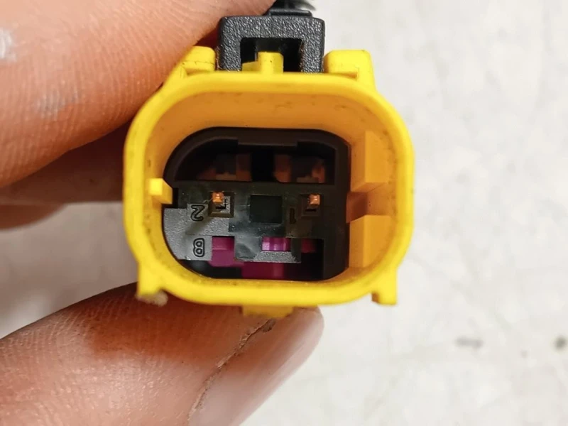 Attuatore Cerniera Cofano ANT DX 1669060002 Mercedes Classe GLE W166 2015