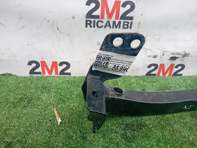 Supporto Radiatore Acqua ANT SX 9825587280 Citroen DS3 Crossback 2018