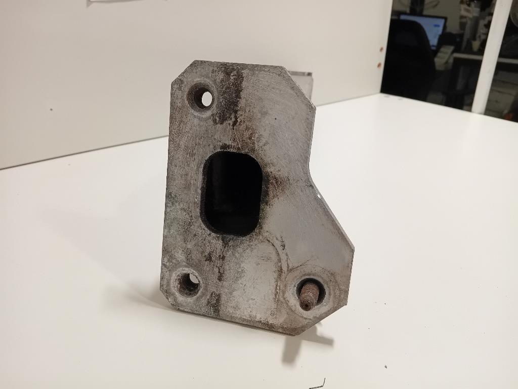 Supporto Radiatore Acqua ANT SX B93514 Fiat 500L 2013