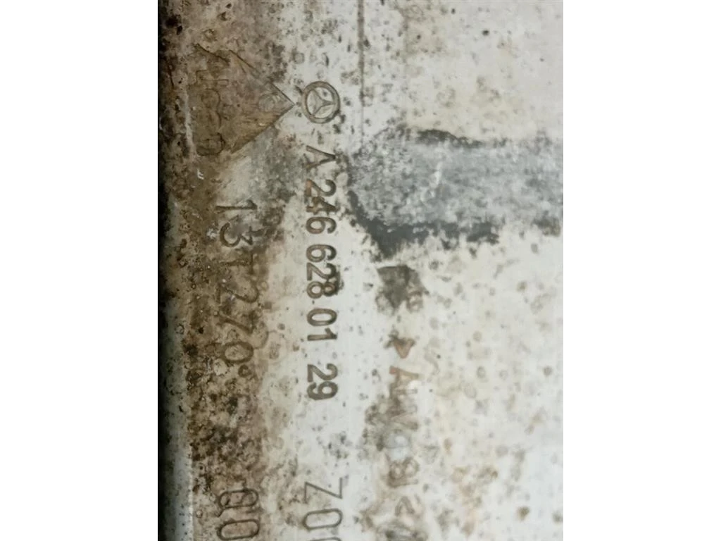 Supporto Radiatore Acqua ANT SX A2466280129 Mercedes Classe B W246 2012