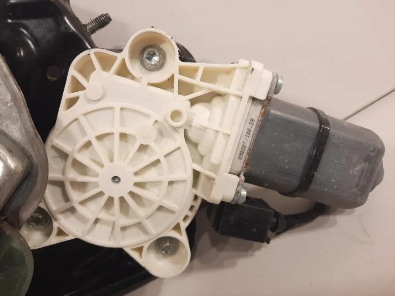 Motorino Alzacristallo Parafango POST DX A1718200842 Mercedes Classe SLK R171 2004