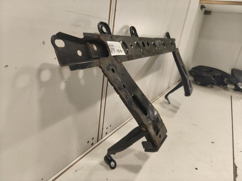 Supporto Radiatore Acqua INF ANT SUPPORTO RADIATORE ACQUA INF ANT Renault CLIO IV 2016