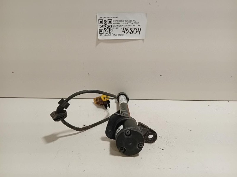 Attuatore Cerniera Cofano ANT SX ATTUATORE CERNIERA COFANO ANT SX Mercedes Classe ML W166 2012