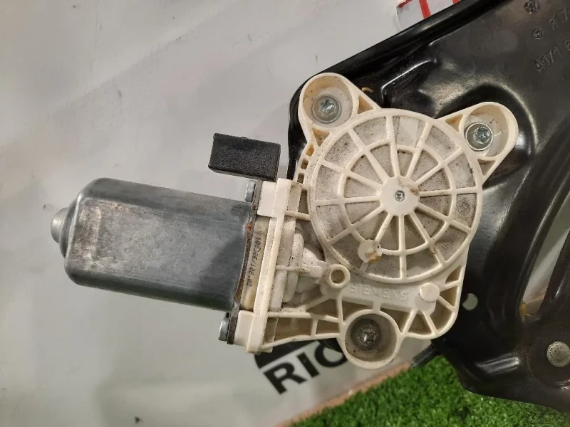 Motorino Alzacristallo Parafango POST SX A1718200842 Mercedes Classe SLK R171 2004