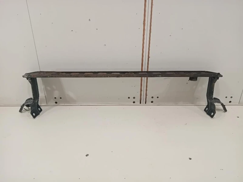 Supporto Radiatore Acqua INF ANT SUPPORTO RADIATORE ACQUA INF ANT Volvo V60 I 2010