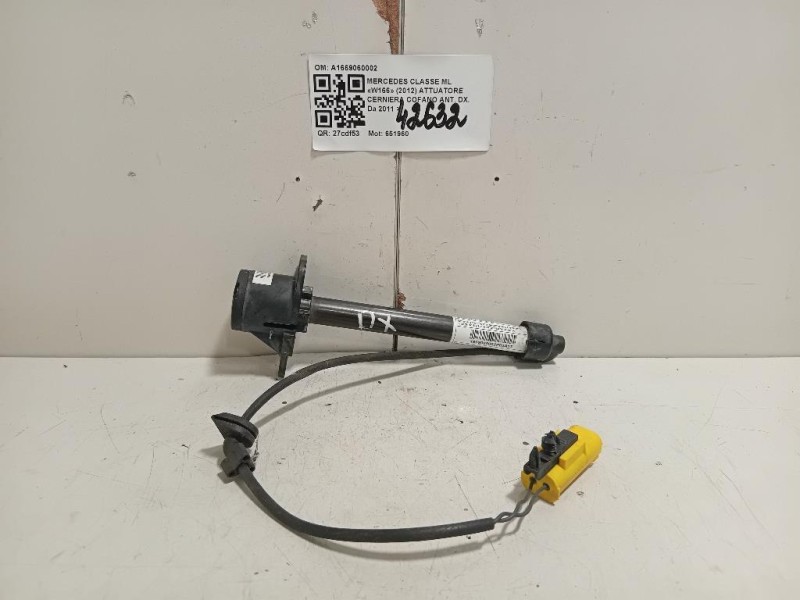 Attuatore Cerniera Cofano ANT DX A1669060002 Mercedes Classe ML W166 2012