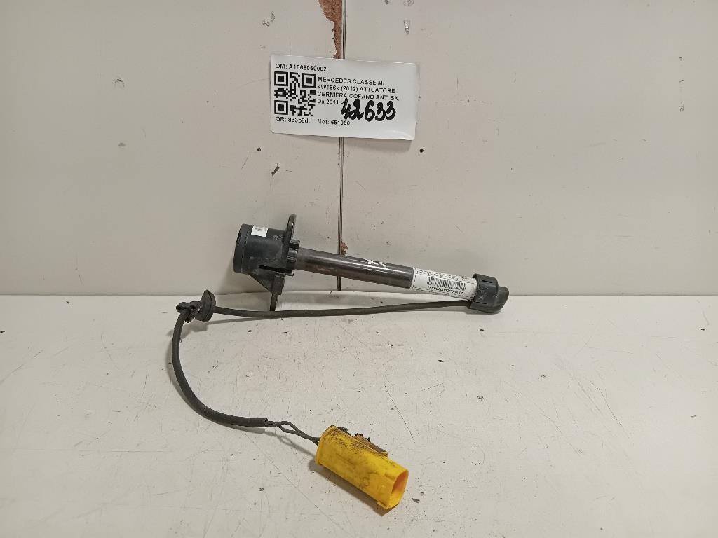 Attuatore Cerniera Cofano ANT SX A1669060002 Mercedes Classe ML W166 2012
