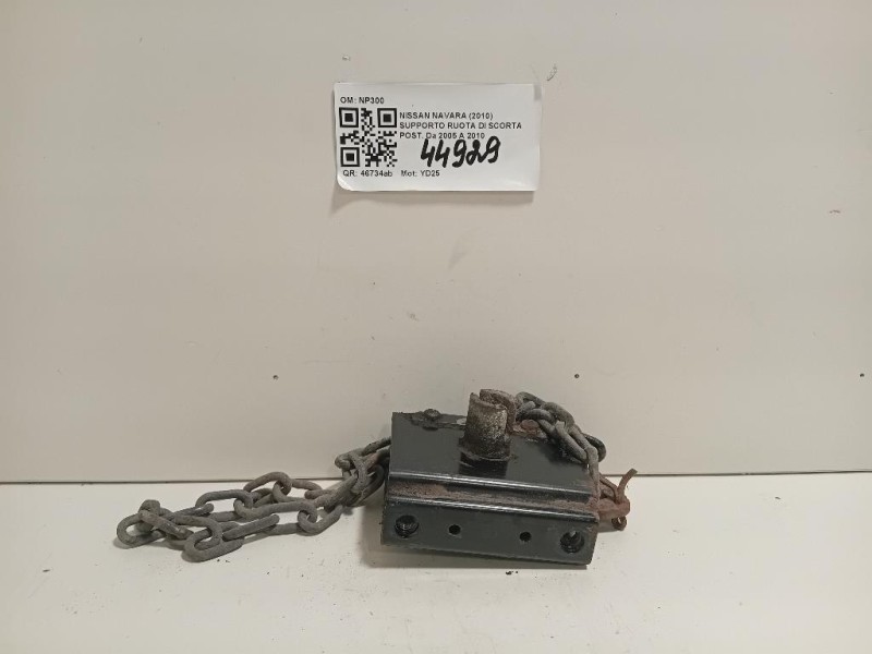 Supporto Ruota DI Scorta POST SUPPORTO RUOTA DI SCORTA POST Nissan Navara 2010