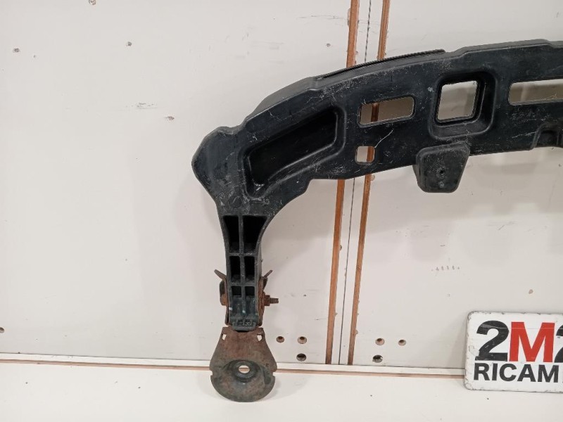 Supporto Spoiler Paraurti ANT 95027304 Chevrolet Orlando 2011