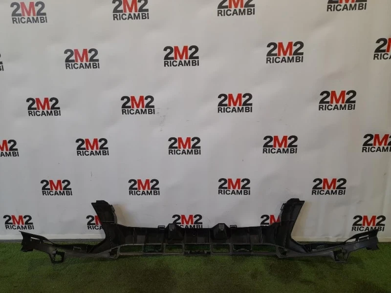 Supporto Spoiler Paraurti ANT 8V41-17E778-AD Ford KUGA I 2008