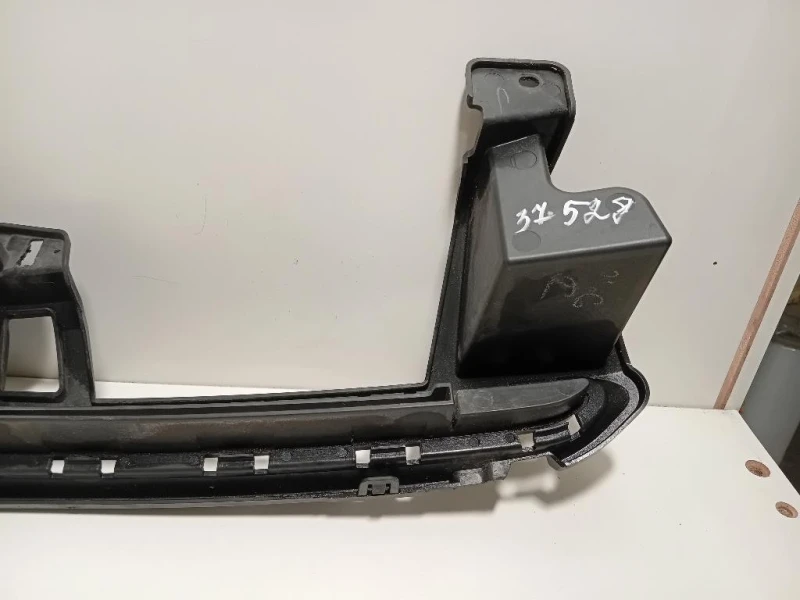 Supporto Spoiler Paraurti ANT 86522H8400 Kia Stonic 2017