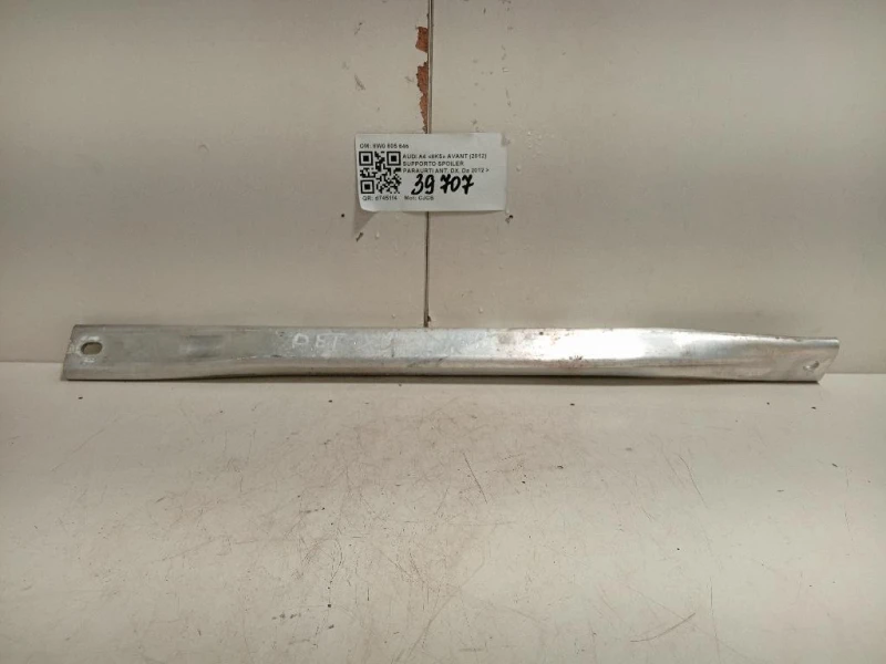 Supporto Spoiler Paraurti ANT DX 8W0 805 646 Audi A4 8K5 Avant 2012