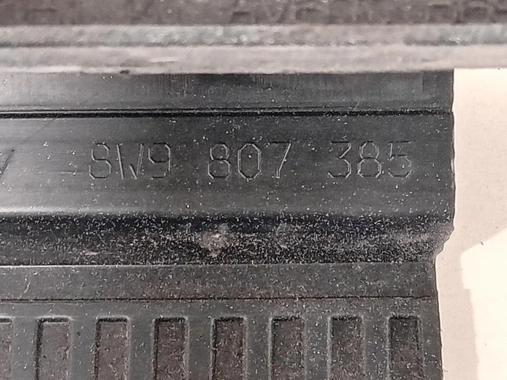 Supporto Spoiler Paraurti POST 8W9 807 385 Audi A4 8W5 Avant 2015