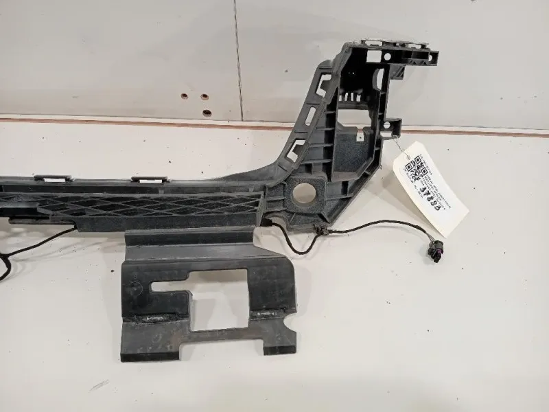 Supporto Spoiler Paraurti POST 8W9 807 385 Audi A4 8W5 Avant 2015