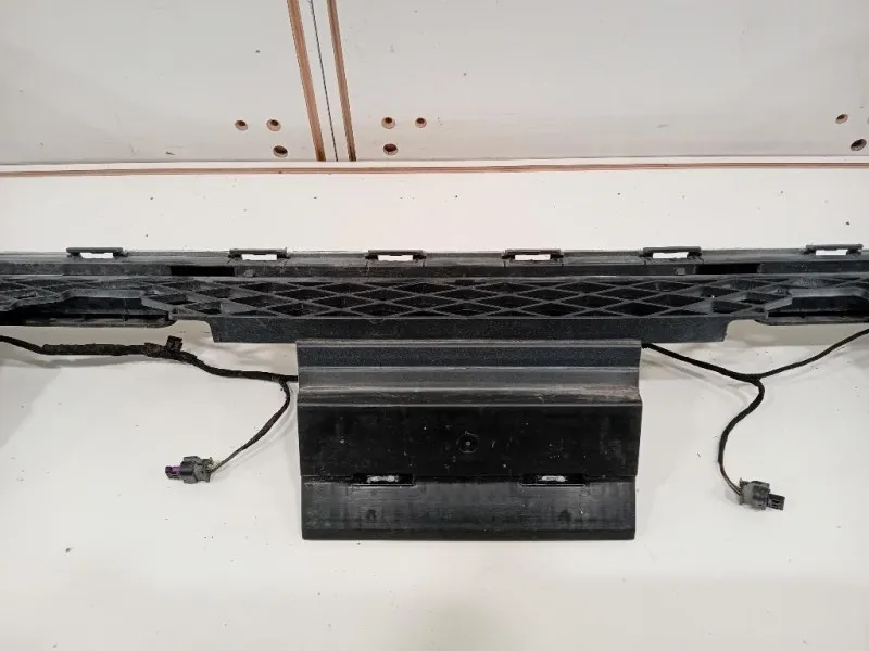 Supporto Spoiler Paraurti POST 8W9 807 385 Audi A4 8W5 Avant 2015