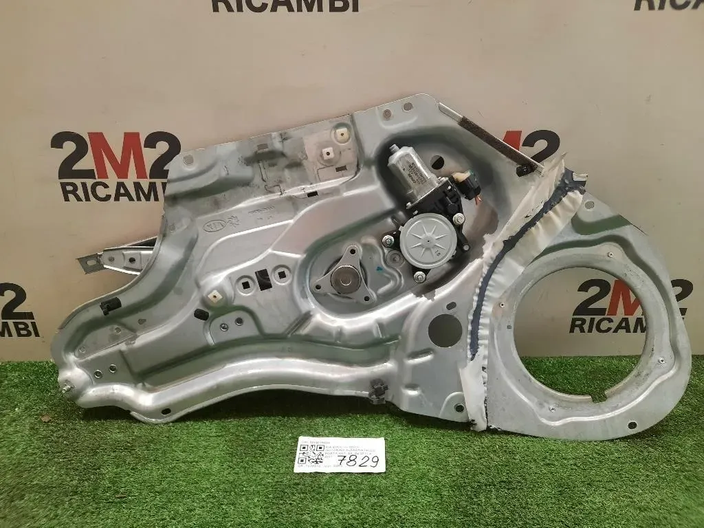 Motorino Alzacristallo Porta ANT SX 824501M000 Kia SOUL I 2011