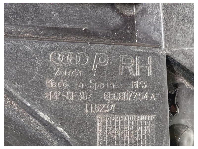 Supporto Spoiler Paraurti POST DX 8U0807454A Audi Q3 8UB 2012