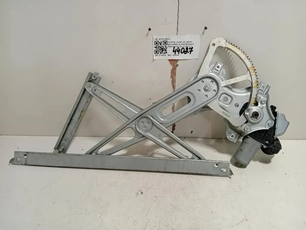 Motorino Alzacristallo Porta ANT SX 85720-0D210 Toyota Yaris IV 2017