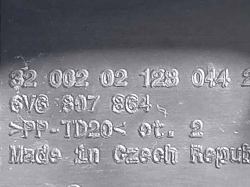 Supporto Spoiler Paraurti POST DX 6V6 807 864 Skoda Fabia NJ3 2018