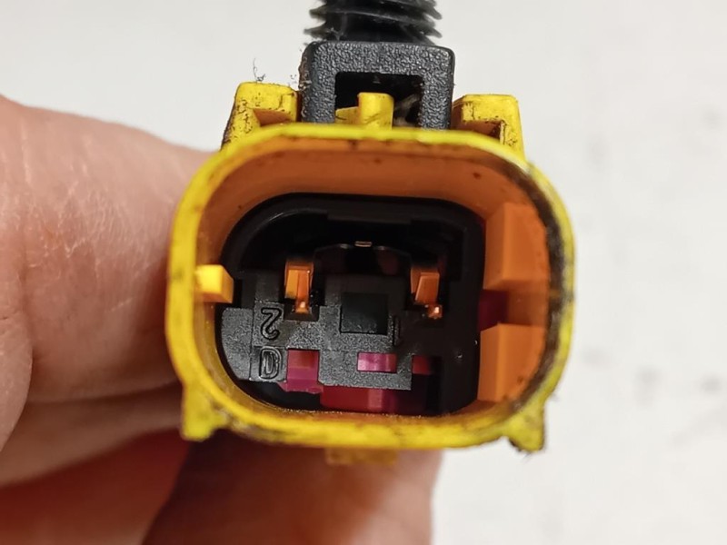 Attuatore Cerniera Cofano ANT SX ATTUATORE CERNIERA COFANO ANT SX Mercedes Classe ML W166 2012