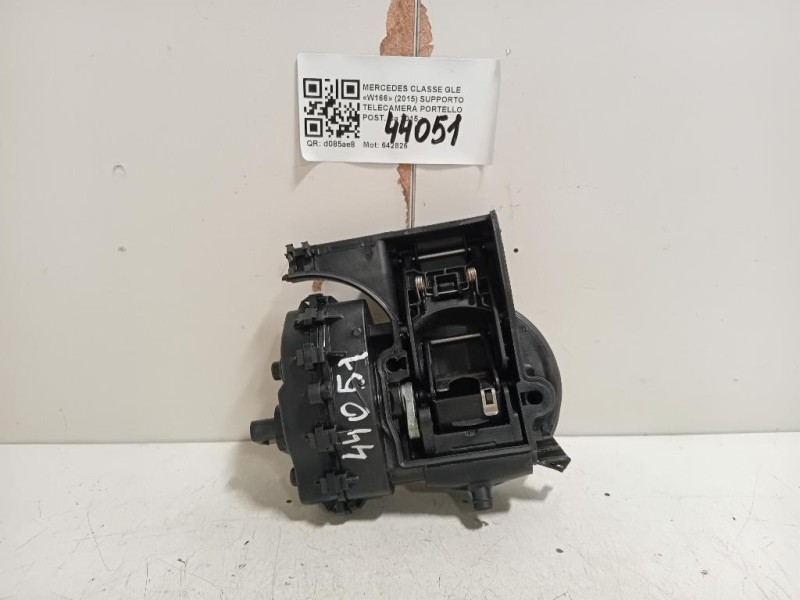 Supporto Telecamera Portello POST Mercedes Classe GLE W166 2015