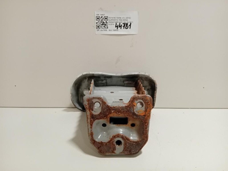 Supporto Traversa Radiatore ANT SX SUPPORTO TRAVERSA RADIATORE ANT SX Toyota Yaris IV 2012