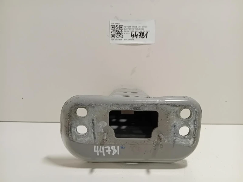 Supporto Traversa Radiatore ANT SX SUPPORTO TRAVERSA RADIATORE ANT SX Toyota Yaris IV 2012