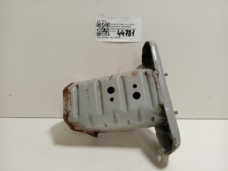 Supporto Traversa Radiatore ANT SX SUPPORTO TRAVERSA RADIATORE ANT SX Toyota Yaris IV 2012