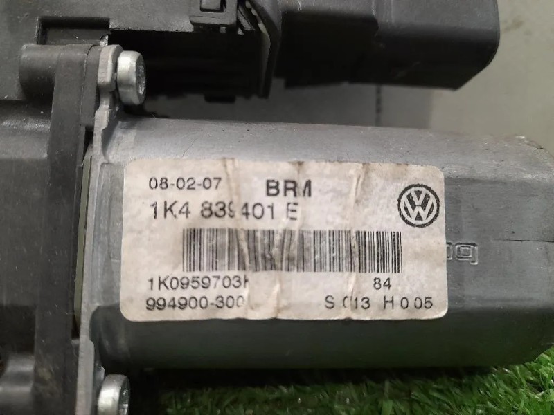 Motorino Alzacristallo Porta POST SX 1K4839401E Volkswagen GOLF V 2004