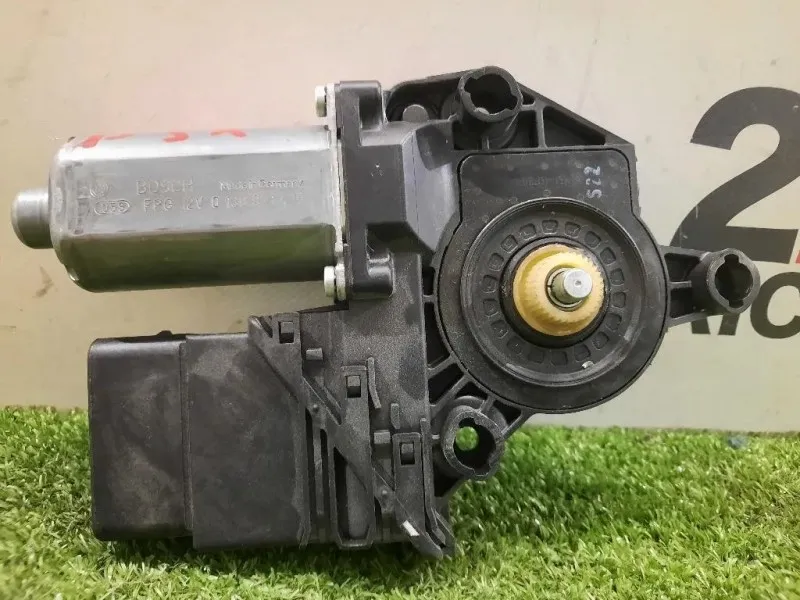 Motorino Alzacristallo Porta POST SX 5K0959703D Volkswagen GOLF VI 2009