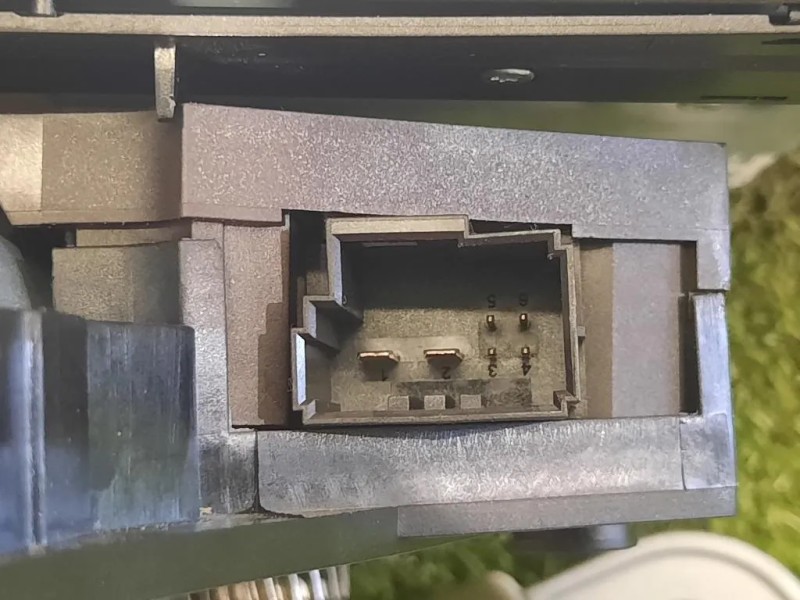 Motorino Apertura Parasole Tetto ANT DX 770-60011-01 Bmw Serie 5 F07 GT 2010