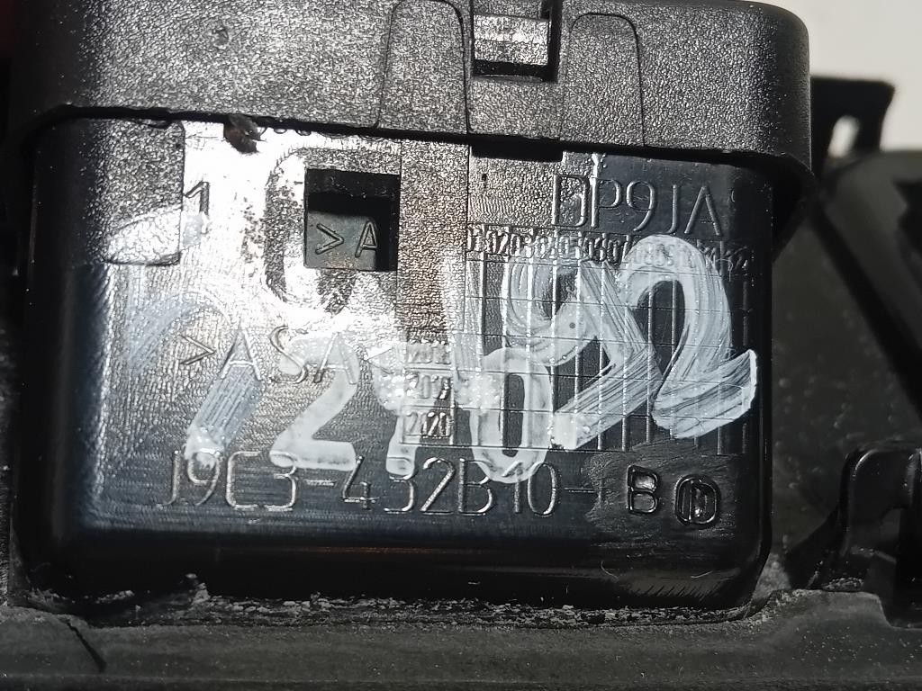 Telecamera Paraurti POST HX73-4073A-AC Jaguar E-pace 2017