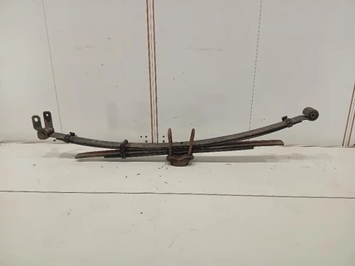 Balestra POST SX BALESTRA POST DX Nissan Navara 2010