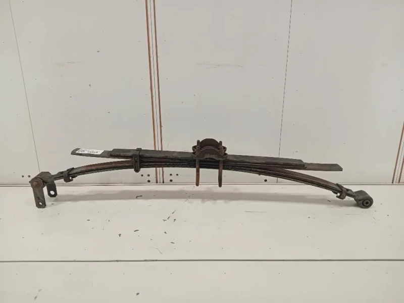 Balestra POST SX BALESTRA POST DX Nissan Navara 2010