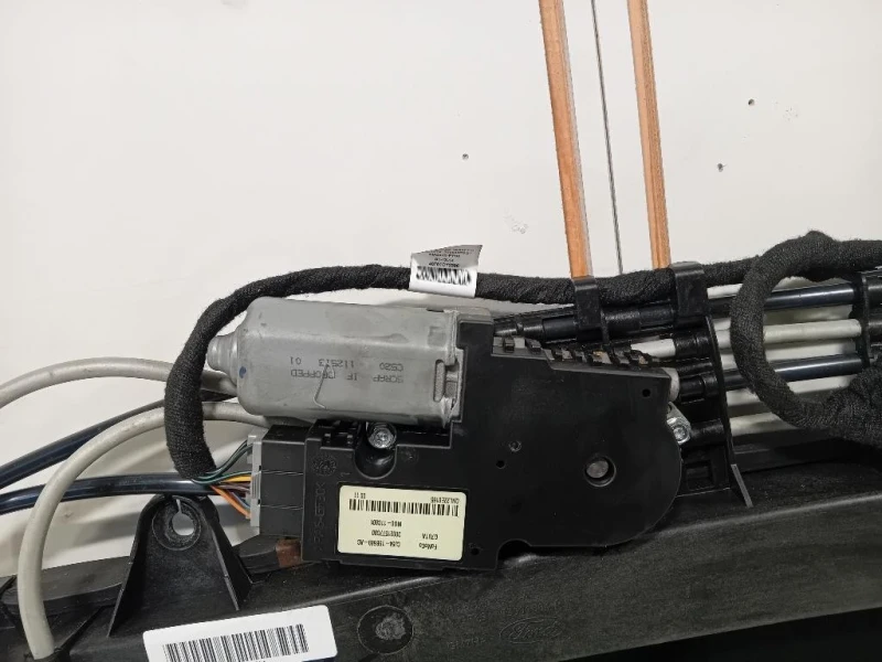 Tetto Panoramico Completo TETTO PANORAMICO COMPLETO Ford KUGA II 2013