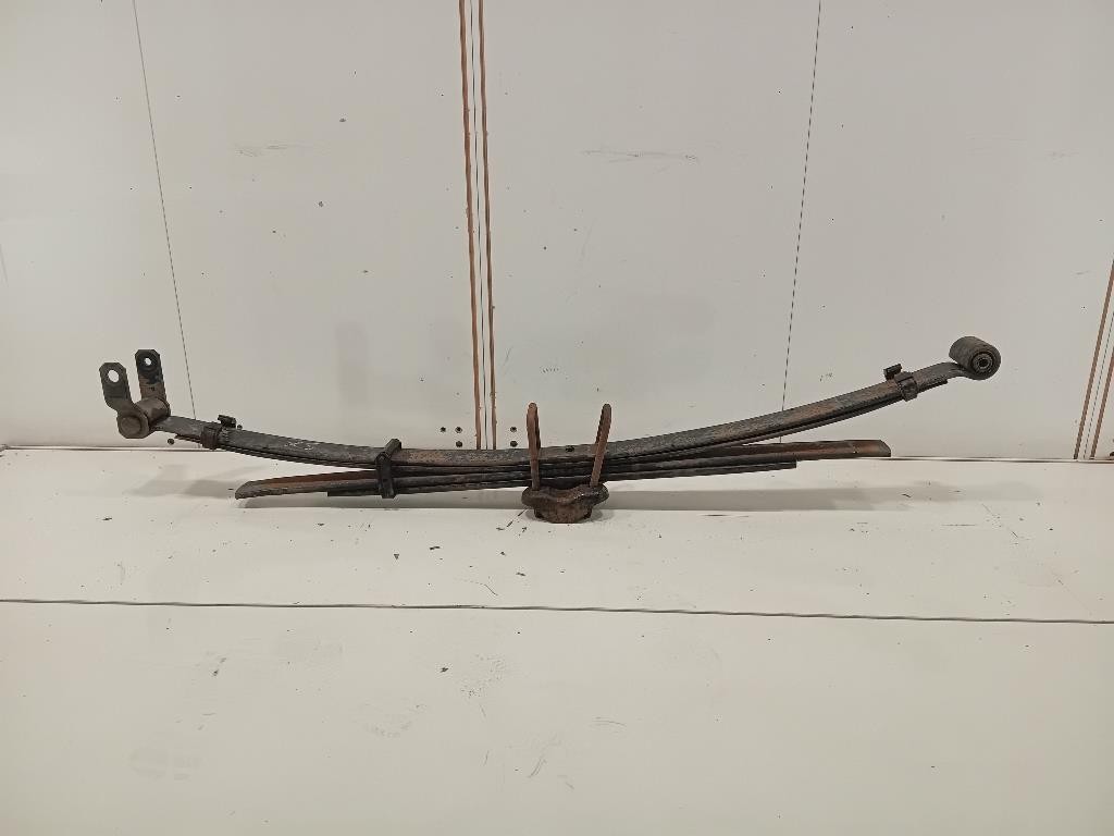 Balestra POST SX BALESTRA POST DX Nissan Navara 2010