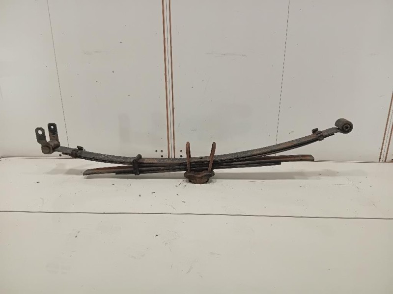 Balestra POST SX BALESTRA POST DX Nissan Navara 2010