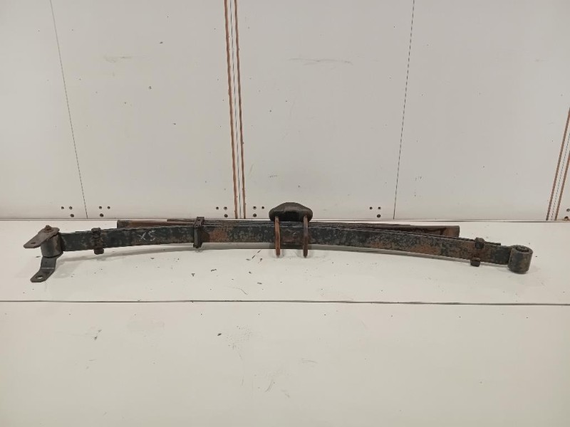 Balestra POST SX BALESTRA POST DX Nissan Navara 2010