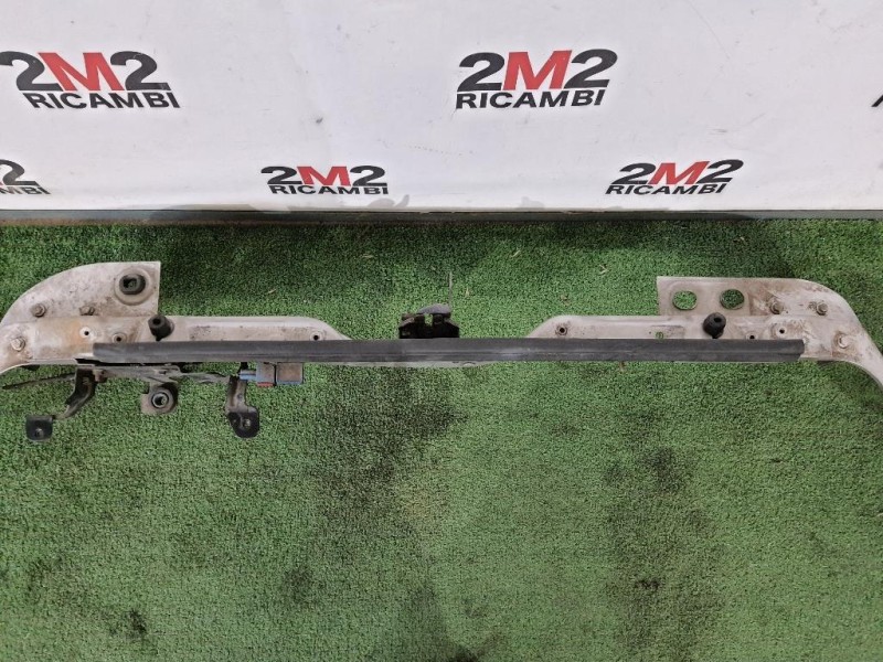 Traversa Frontale SUP ANT 1352684080 Fiat QUBO 2008