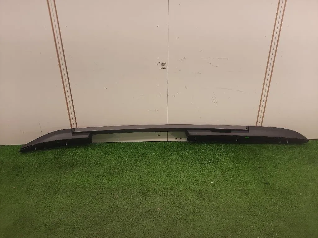 Barra Portapacchi Tetto DX LATO DESTRO 736207511P Dacia Duster I 2014