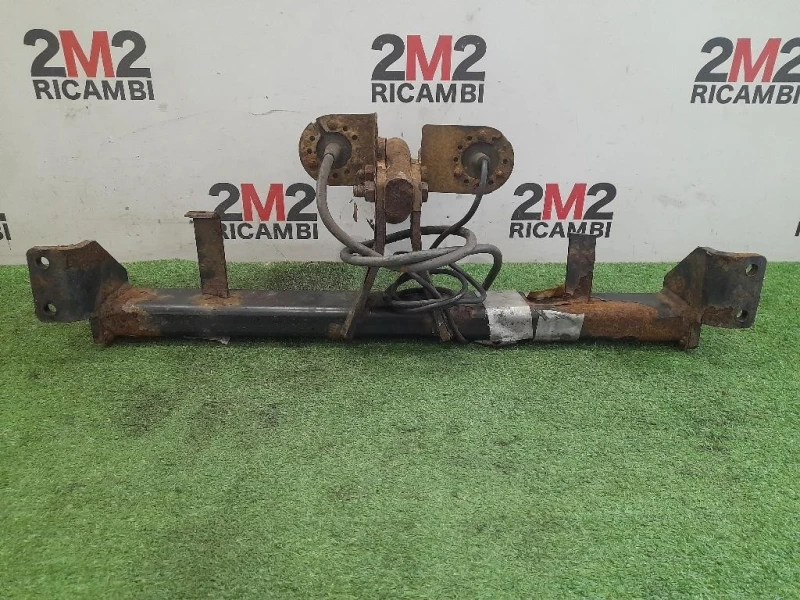 Traversa Gancio DI Traino POST Jeep Cherokee III 2002