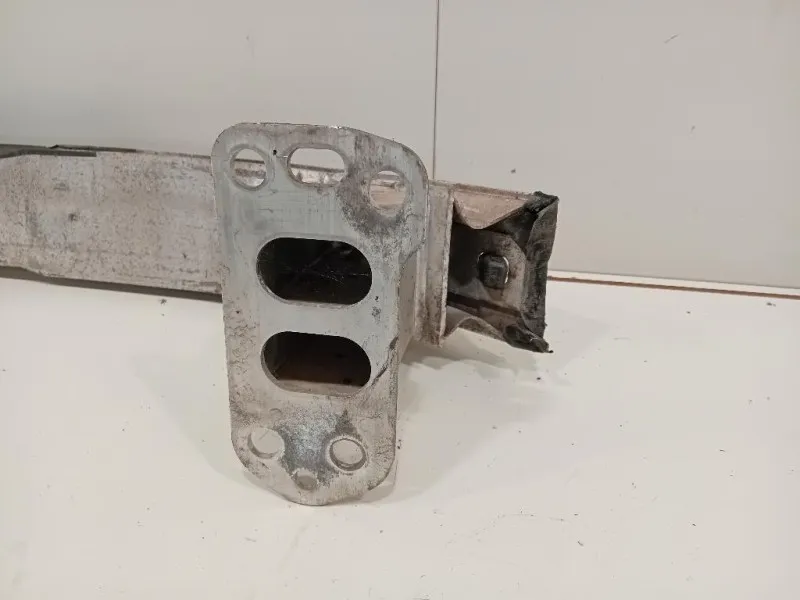 Traversa Paraurti ANT 51805761 Alfa Romeo Giulietta 2010