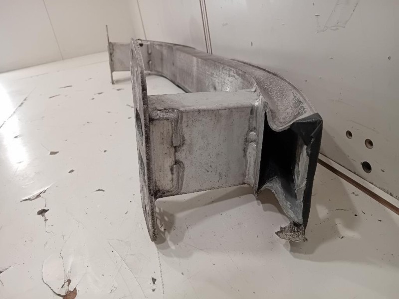 Traversa Paraurti ANT 51805761 Alfa Romeo Giulietta 2010